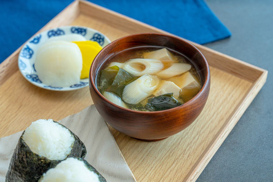 シンプルイズベストな王道のお味噌汁の完成写真