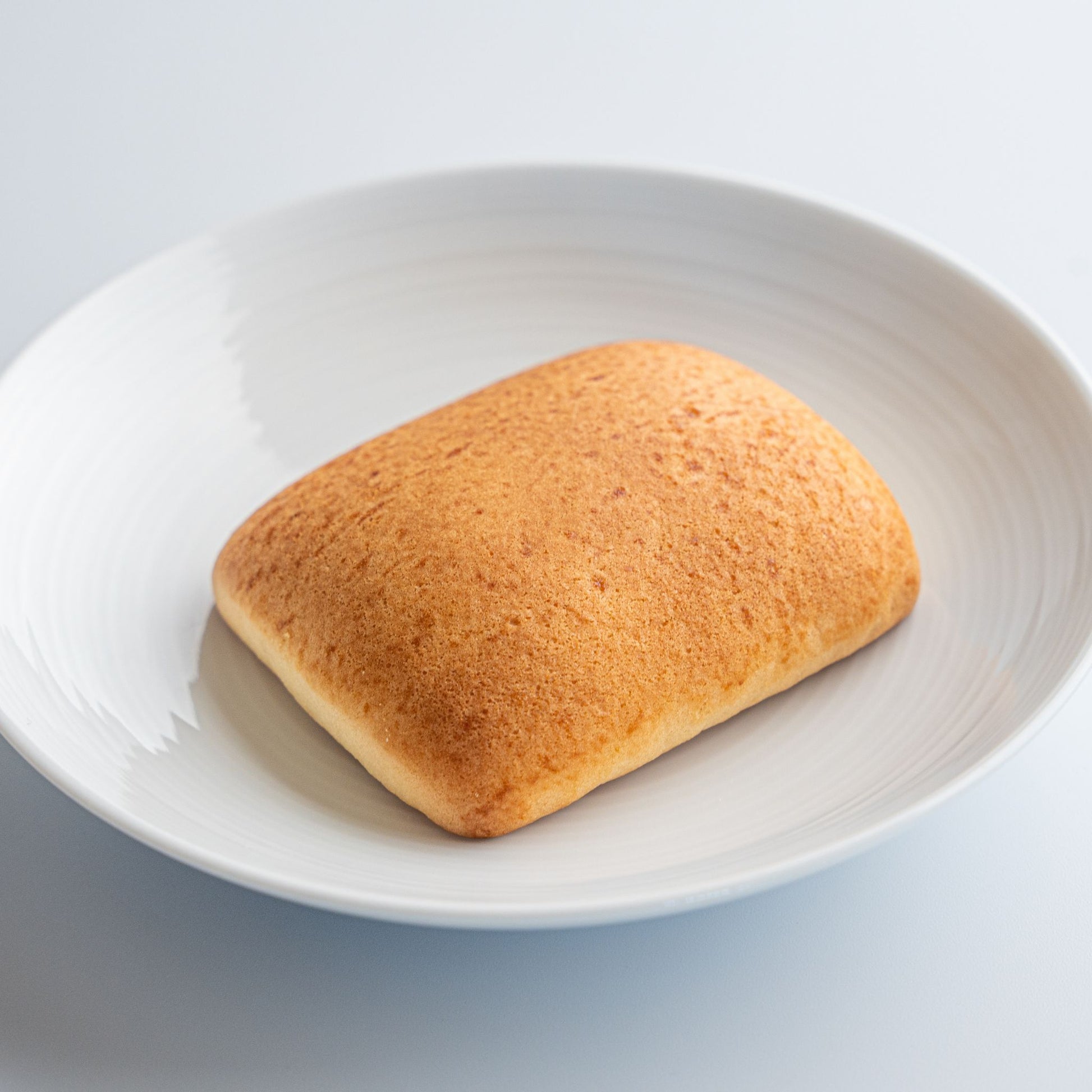 新田醸造のみそパンは、ほんのりと香る味噌の風味が特徴。