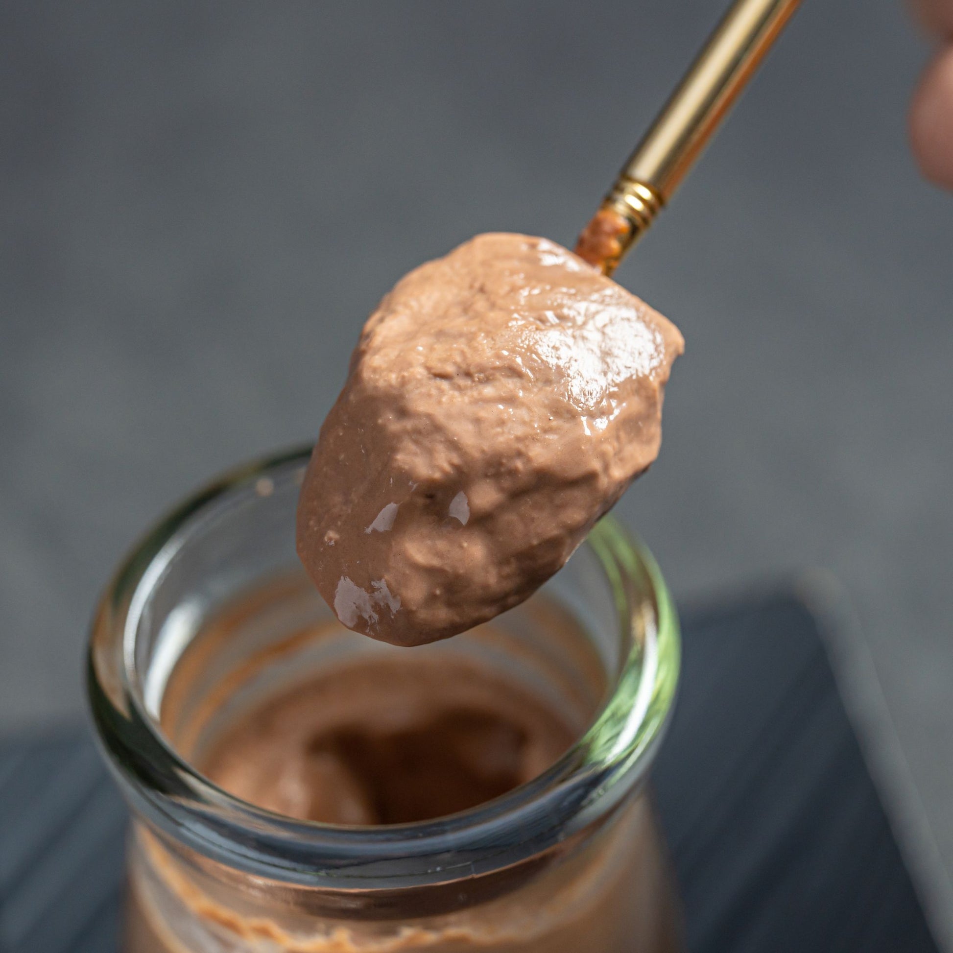 なめらかで濃厚な冬限定のみそチョコプリンをぜひご賞味ください。
