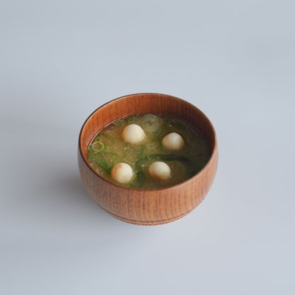 白玉ふをお味噌汁やお吸い物に。